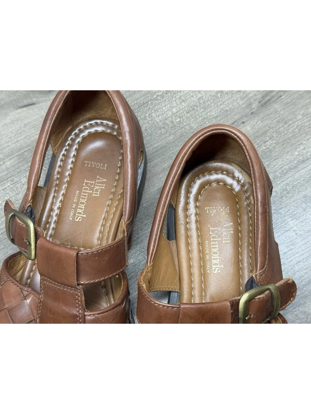 Allen Edmonds Tivoli Fisherman’s Sandals Brown Men’s 11.5 D Summer Vibram Italy